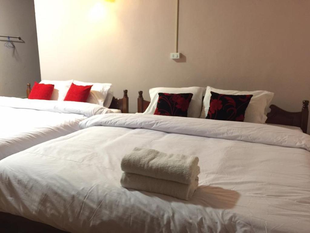 Happy River View Hotel Vang Vieng Exterior foto