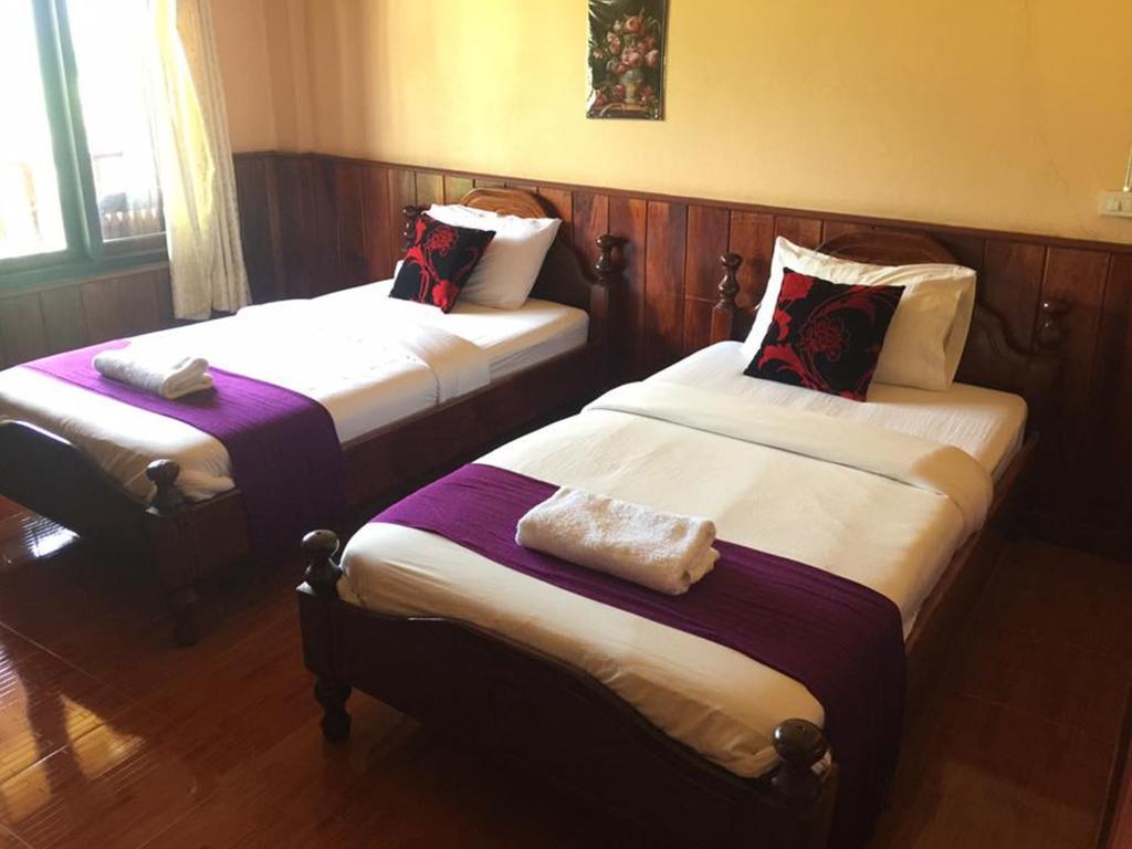 Happy River View Hotel Vang Vieng Exterior foto