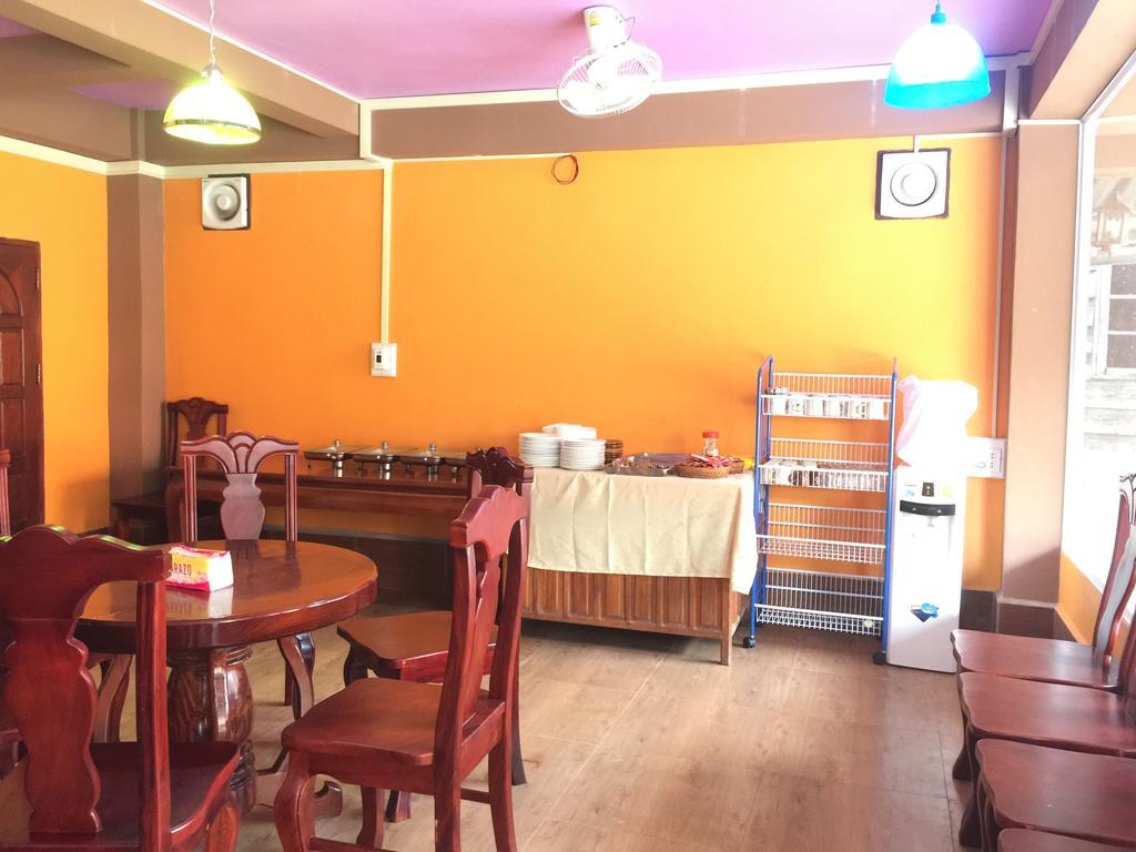 Happy River View Hotel Vang Vieng Exterior foto