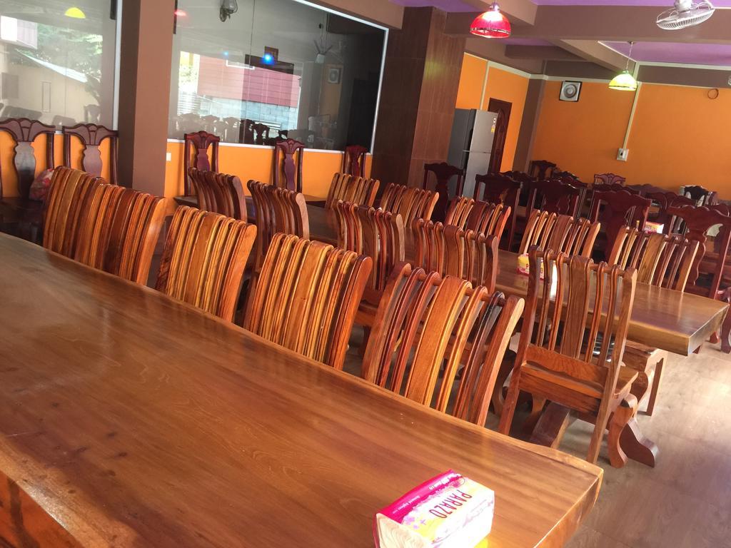 Happy River View Hotel Vang Vieng Exterior foto